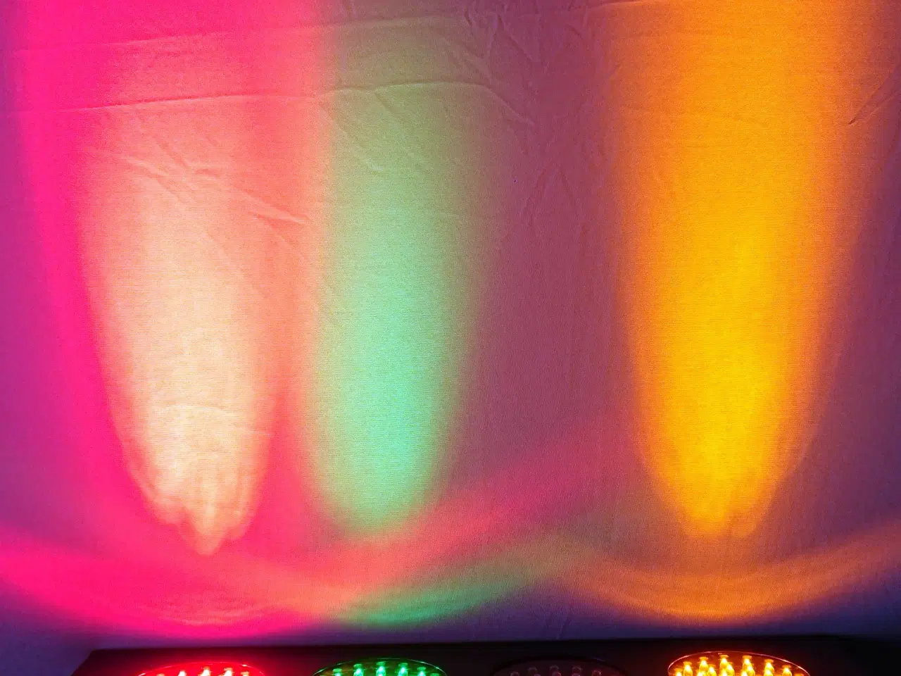 Billede 9 - Udlejes - 4 i en DISKOLYS, REDSHOW LED-22 10W.
