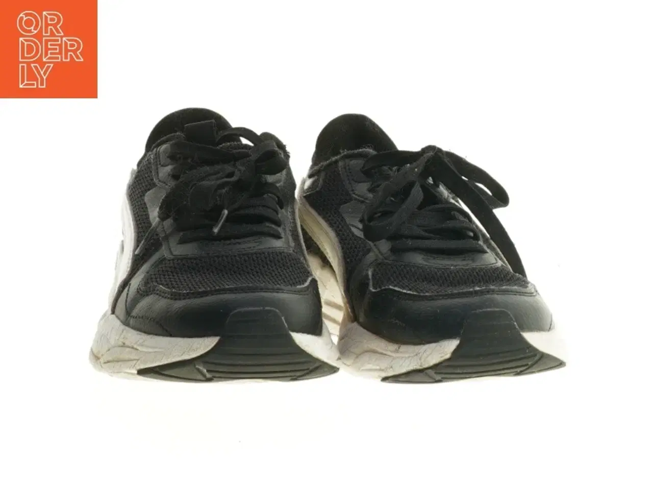 Billede 3 - Sorte sneakers fra Puma (str. 38 )