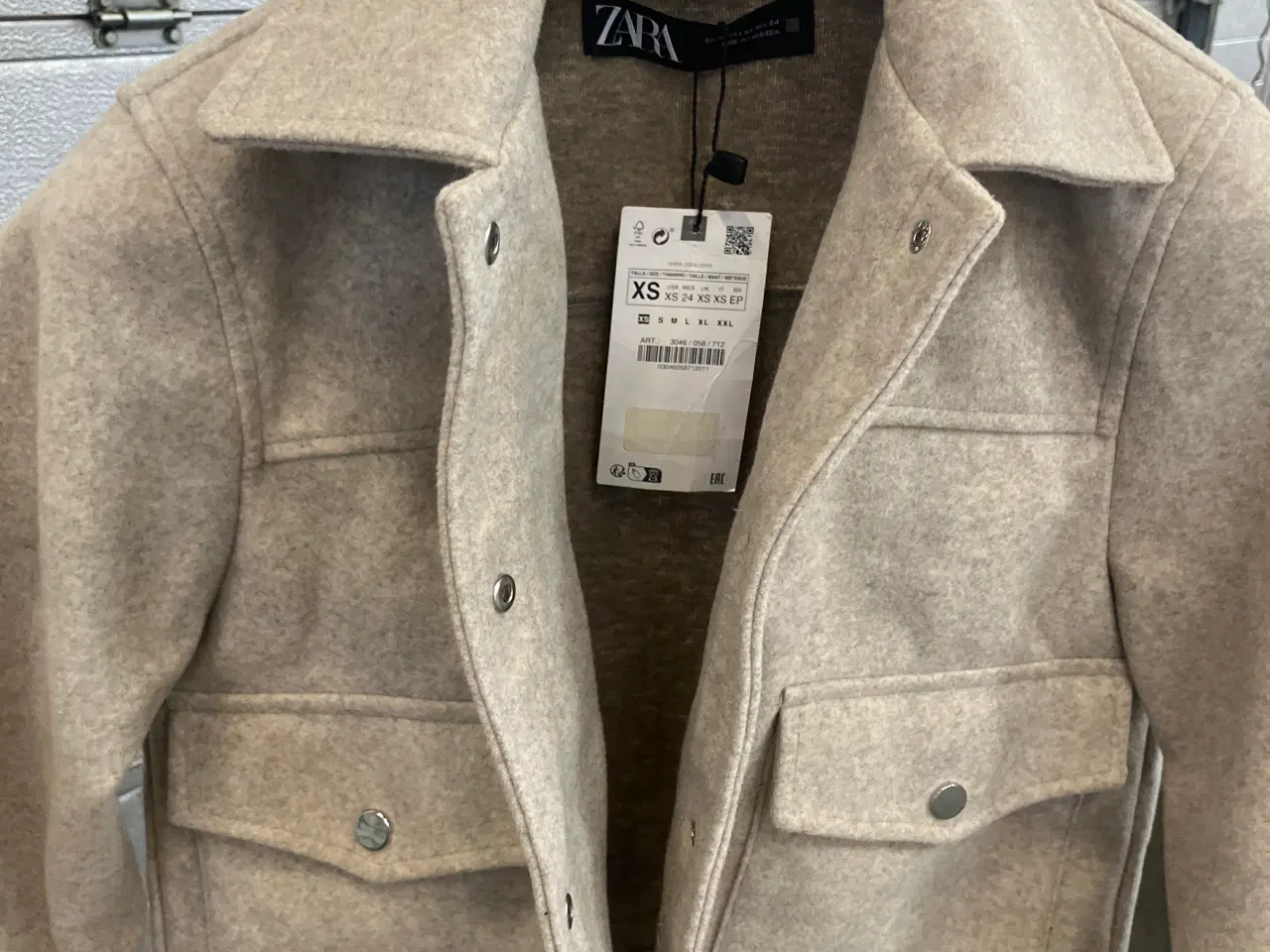 Billede 1 - Jakke, Zara, kort stumpet, St. XS