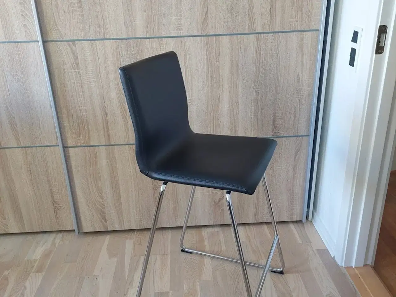 Billede 1 - Bar Stol