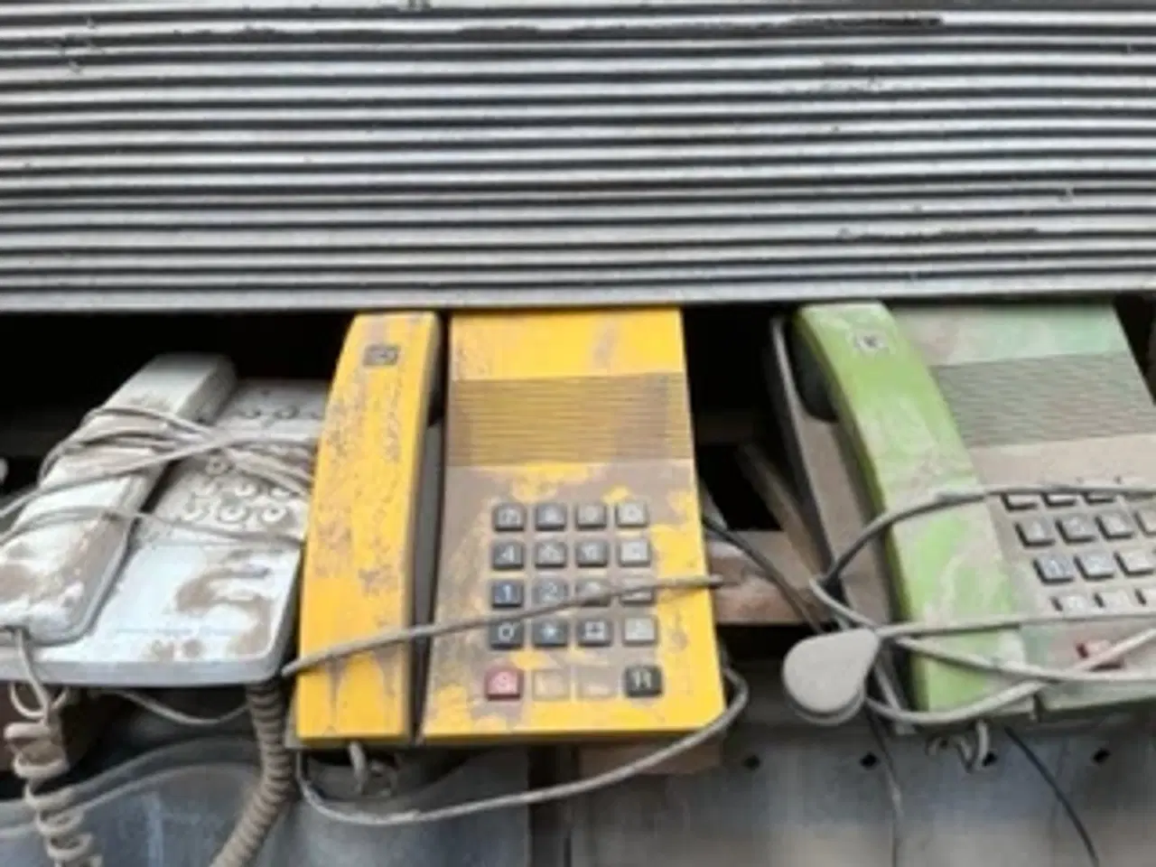 Billede 3 - Gamle Telefoner