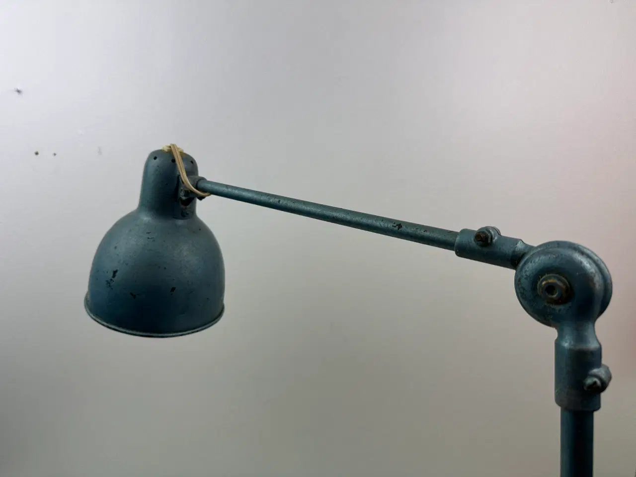 Billede 4 - Vintage arbejdslampe i industriel stil