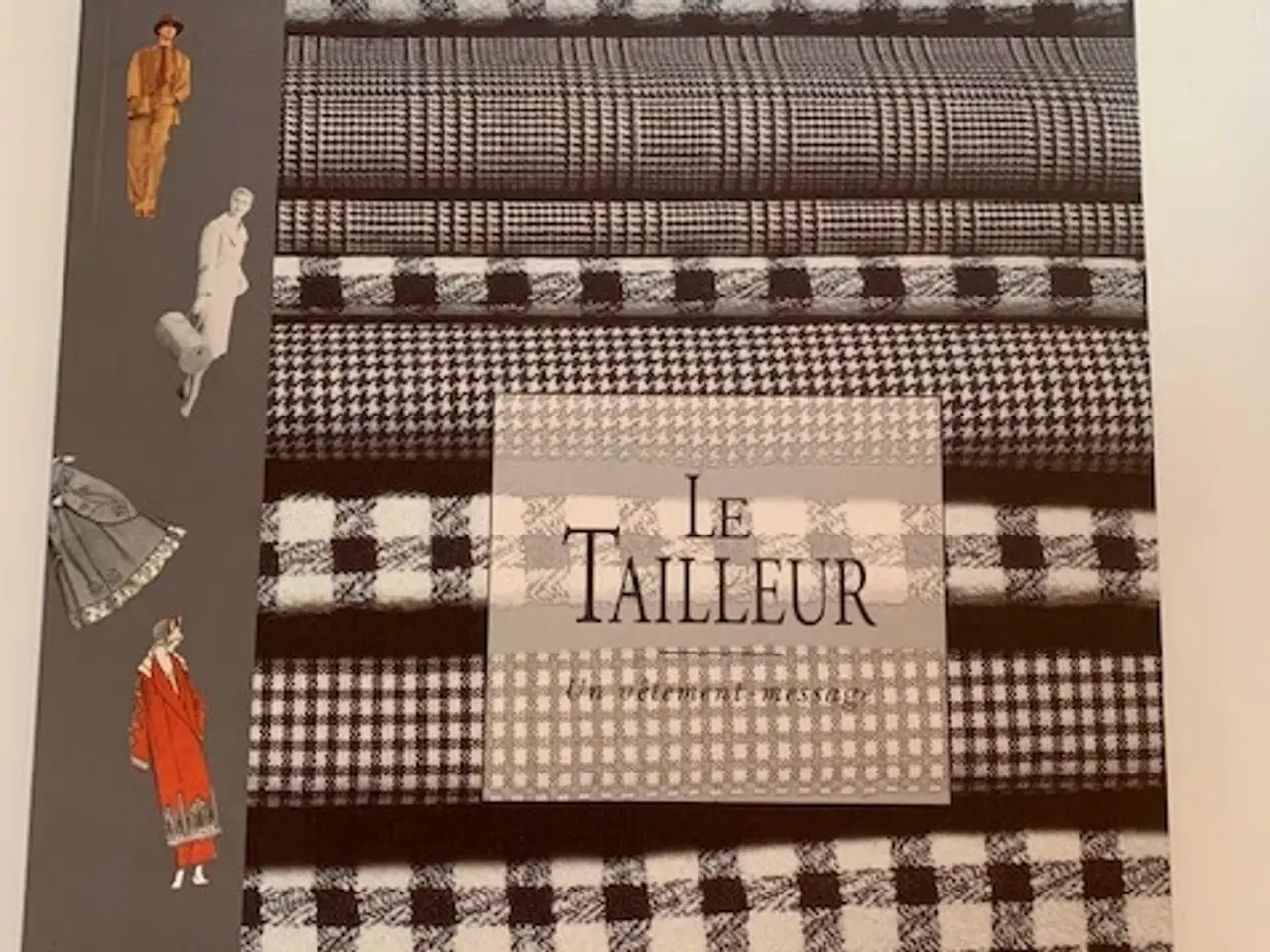 Billede 1 - Le Tailleur (bog om mode og design)