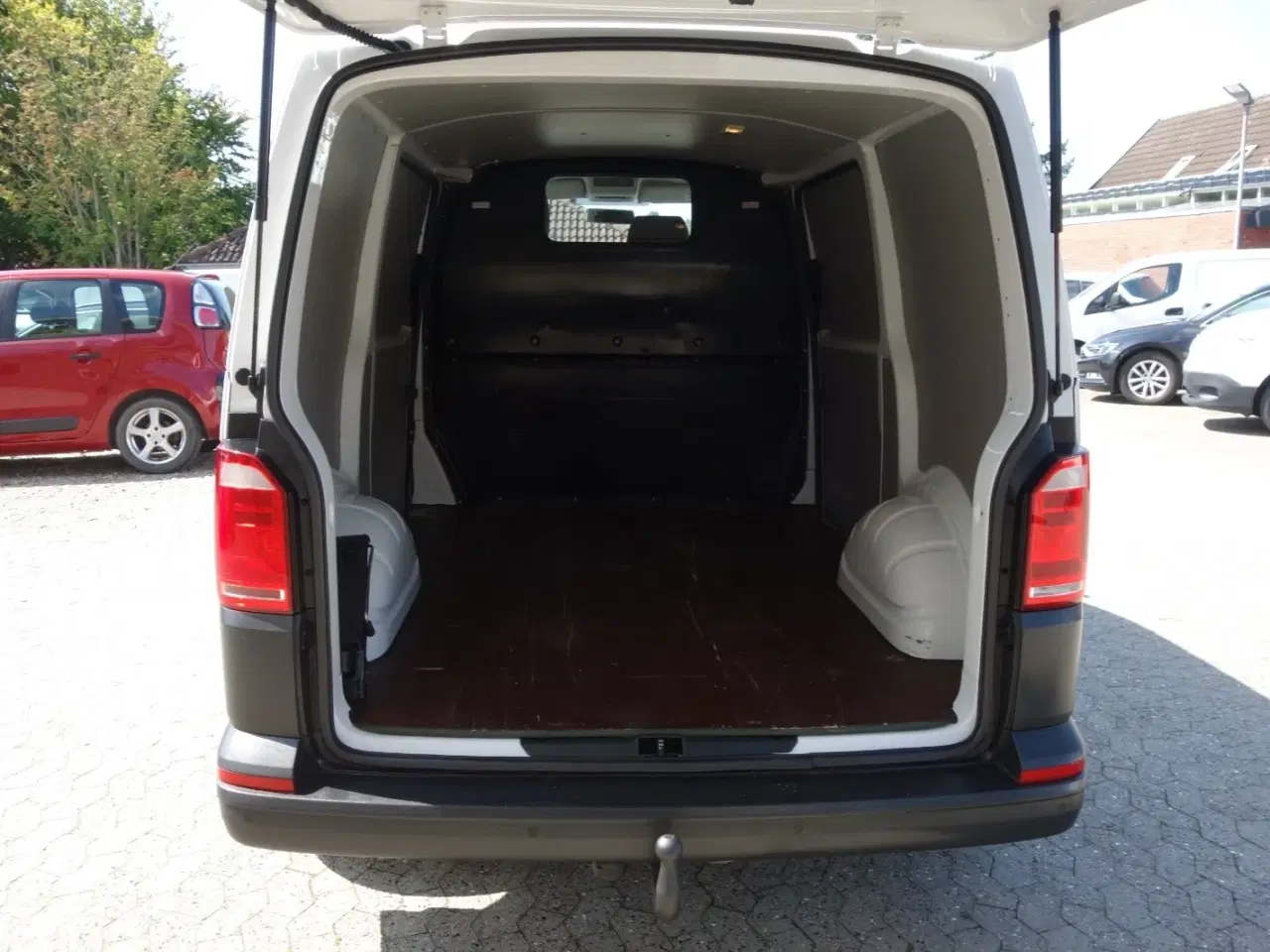 Billede 11 - VW Transporter 2,0 TDi 150 Kassevogn DSG kort