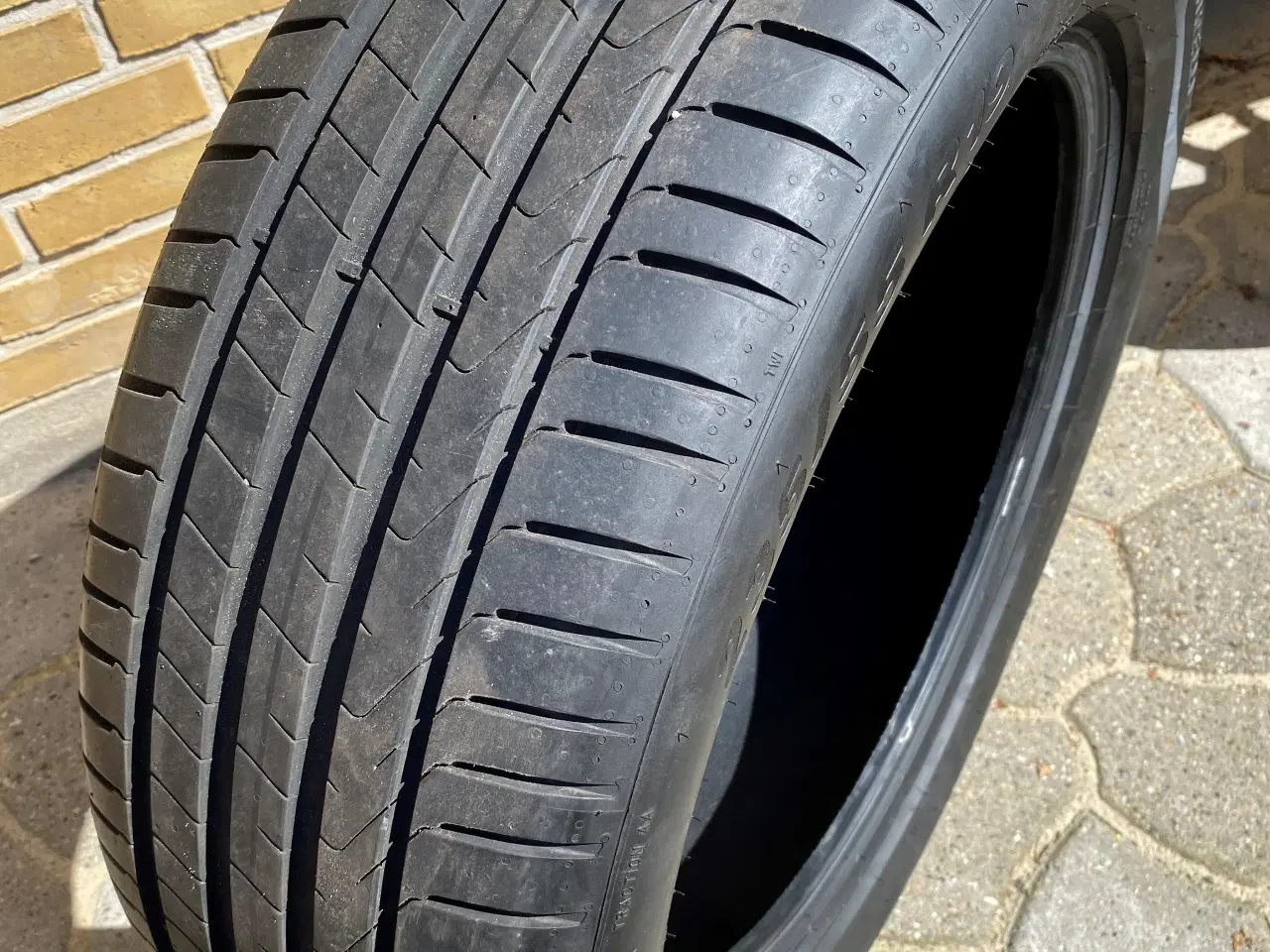 Billede 1 - 4 stk. Pirelli Scorpion dæk - str. 235x55-R19 