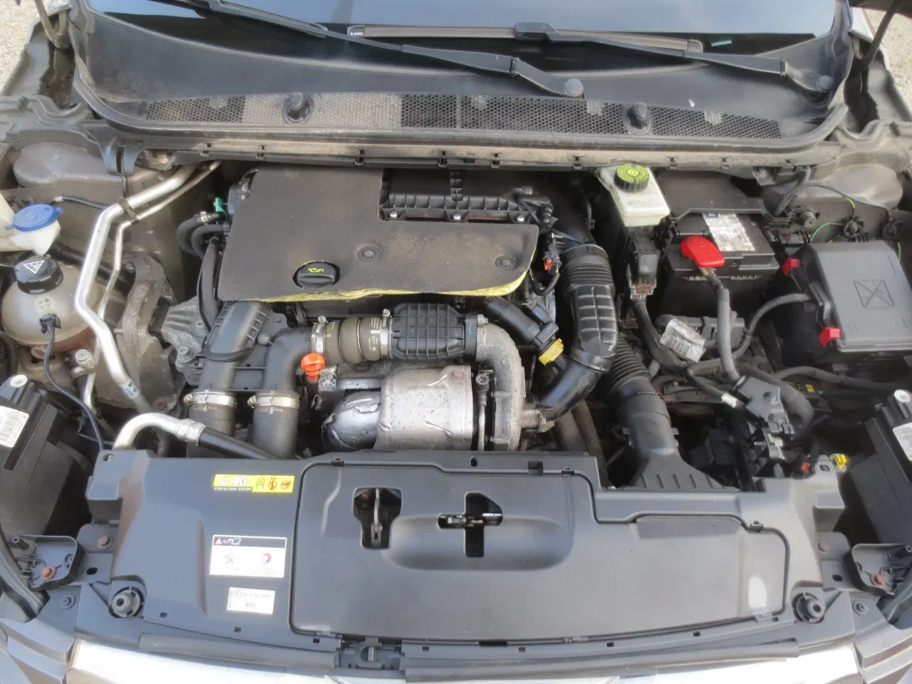 Billede 20 - Peugeot 308 1.6 Blue HDi Stc år 2016. 