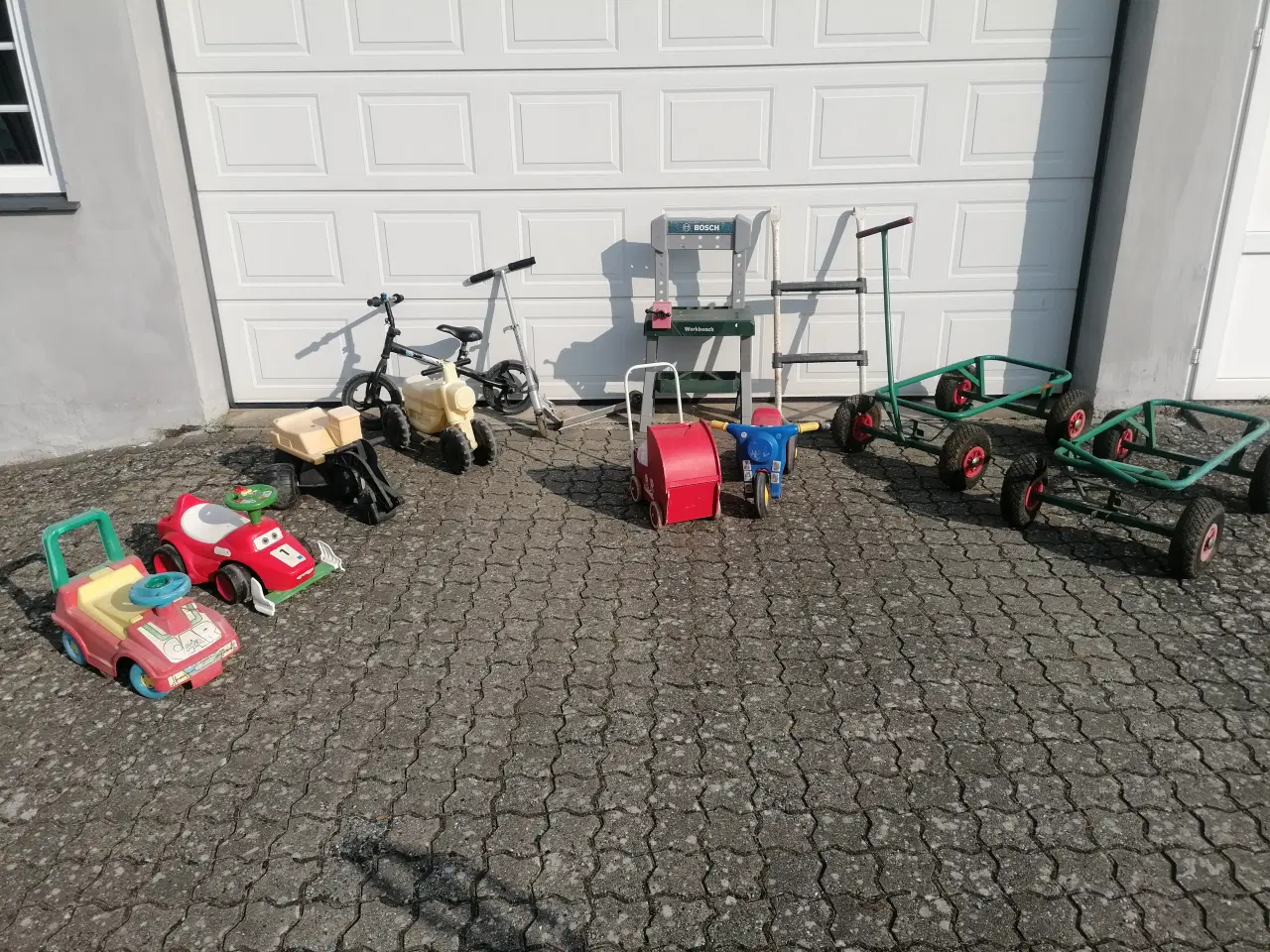 Billede 1 - Legetøj , Løbe Cykel , Trækvogne ,m.