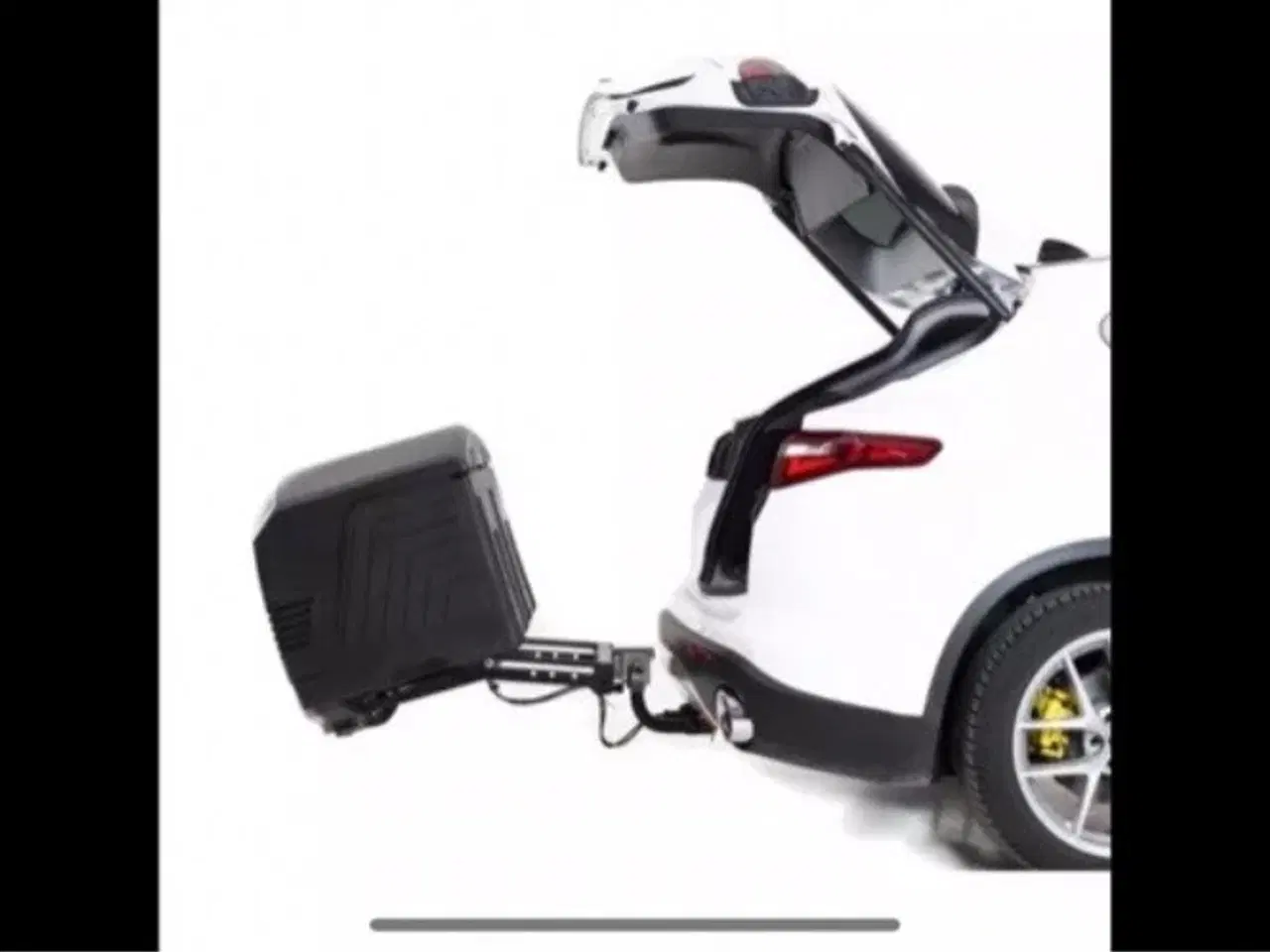 Billede 3 - UDLEJES - Towbox v3