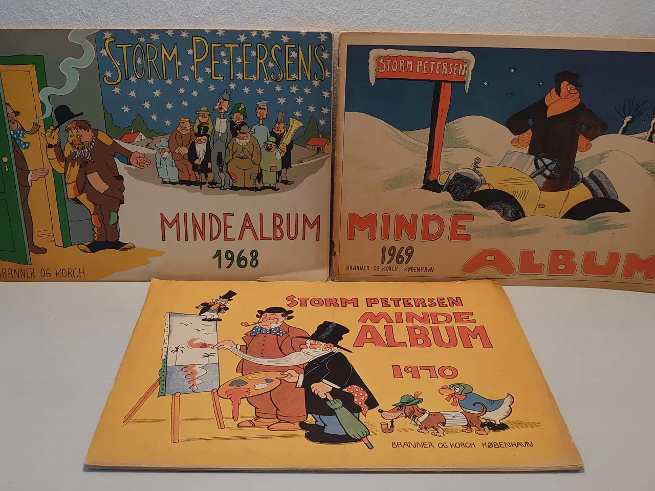 Billede 1 - 3stk Storm Petersen Mindealbums. 1968, 69 og 70
