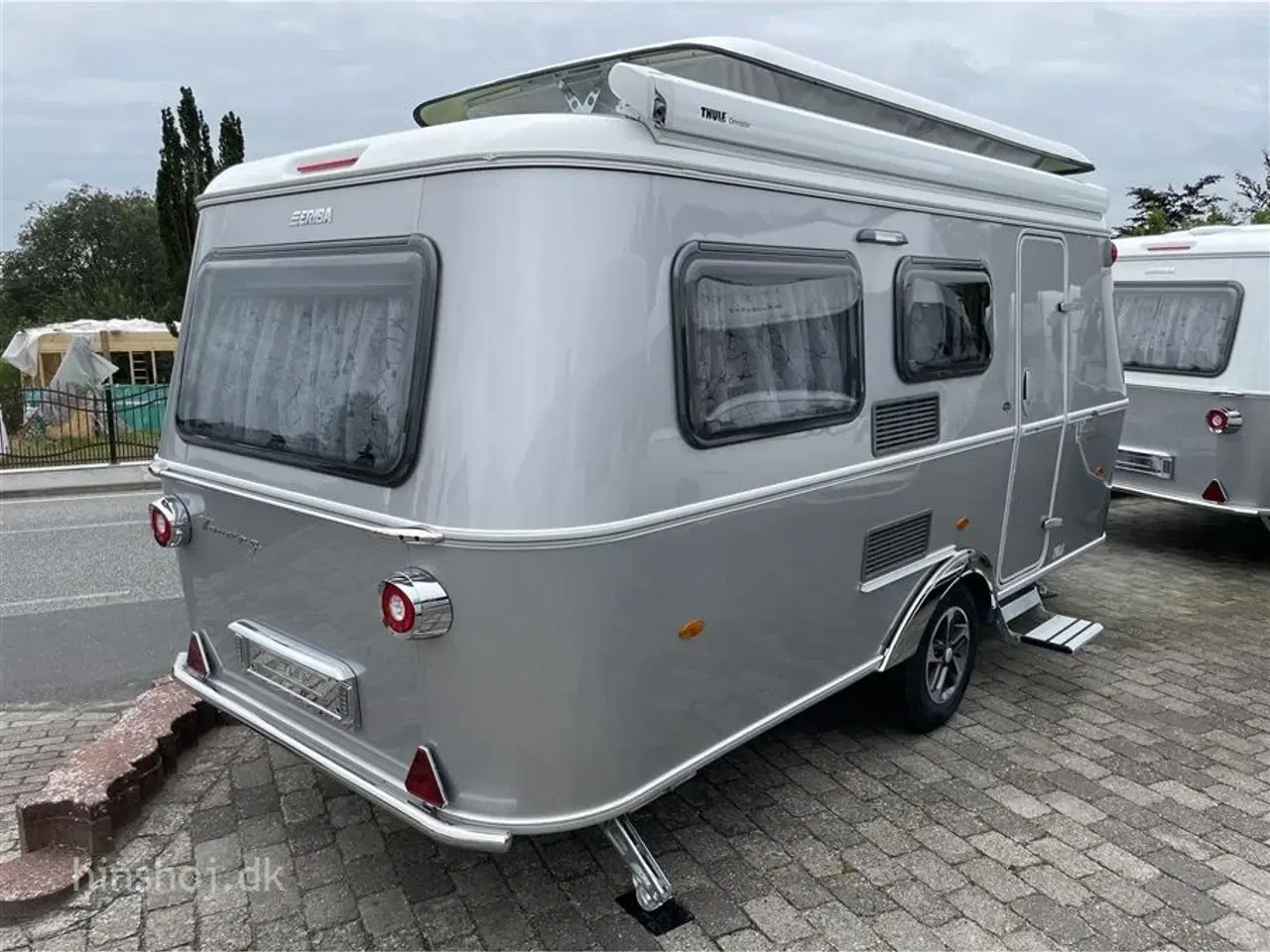 Billede 22 - 2023 - Eriba Touring 530 Urban   Super smart hævetagsvogn fra Hinshøj Caravan