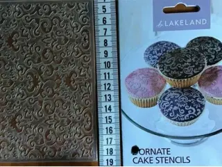 1 ark Ornate cake stencil..