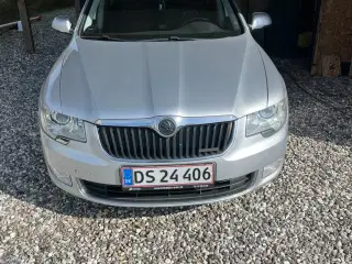 Skoda Superb 1,6 TDi 105 Elegance