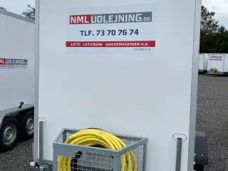 Badmobil / mobilt badeværelse / toilet / badvogn