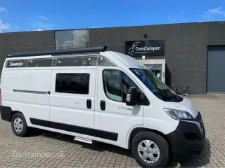 2024 - Chausson First Line V594 MAX   Super spændende van med to dobbeltsenge på tværs i køjesystem. 2,2, L motor , 140 HK, solcelle og markise m.m.