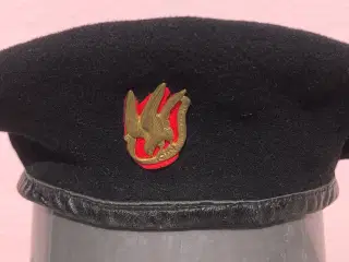 GARDEHUSAR BARET