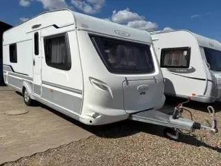 LMC Ambassador 563 HTD