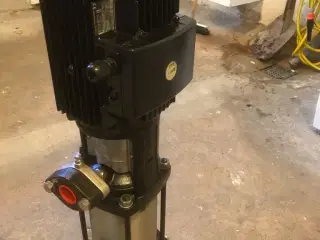 Grundfos CR5-9 injectorpumpe