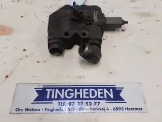 Hydrema 806 Ventilblok indløbsektion 513220