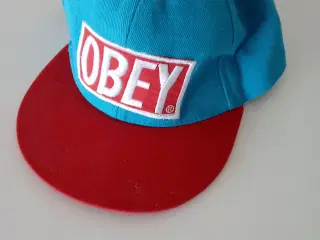 Kasket.