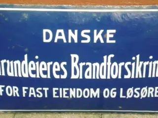 Gammelt Emaljeskilt