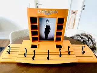 Longines displayet.