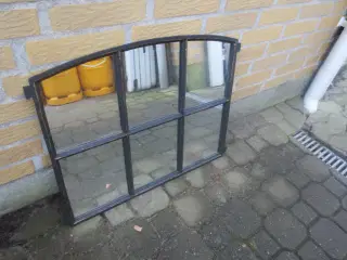 1 stk Smedejernsvindue med spejl 