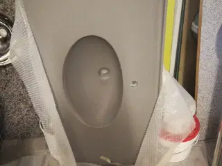 HELSTØBT BORDPLADE BETONGRÅ 55x115x2,5