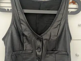 Vest - ny