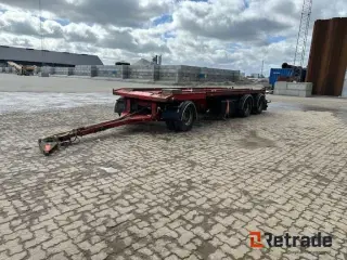 - - - Overførelse hænger Total vægt 24 tons/ Transfer hangs Total weight 24 tons