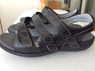 Nye New FEET Dame Sandaler.
