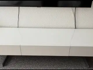 TV Bord