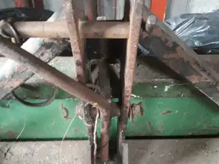 Bagskovl til traktor 
