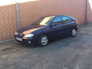 Renault Megane 1,6 16v 110 Hk Benzin