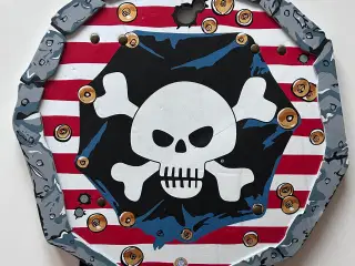 Liontouch piratskjold