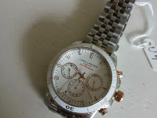 Armbånds Chronometer tidløst design top moderne