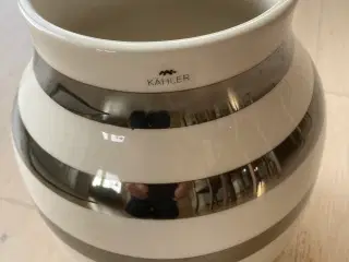 Kahler vase