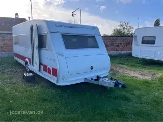 2012 - Kabe Royal 560 LGLE   Du får altid 13. mdr. garanti, vognen leveres fugt- og gastestet, synet og indregistreret, samt rengjort ind/- udvendigt. HUSK vi gerne tager din vogn i bytte.