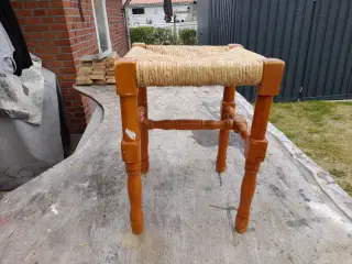 Skammel eller hvad den nu kaldes.