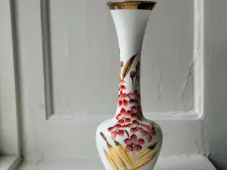 Opalineglas m blomster og guld, lille rids