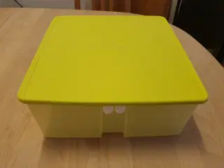 Opbevaringsæske (tupperware)