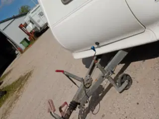 2004 Hobby 500 KMFE