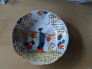 Porcelæn skål med japansk motiv