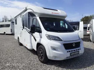 2016 - Dethleffs Trend T 7057 EB   Autocamper med anhængertræk - Tag båden eller sportsvognen med på tur.
