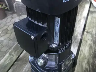 Grundfos CR3-4, helt ny