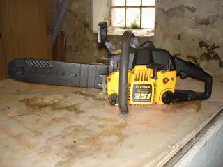 2 stk kædesave 2 stk buskryddere