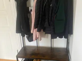 Garderobemøbel