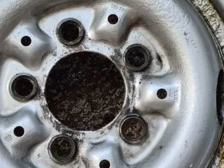 Brugt Fælg  Mercedes  207--T1