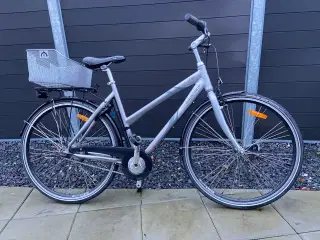  Von Backhaus. 28" hjul,  56 cm stel, 7 gear