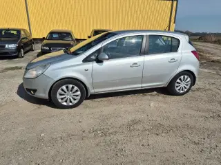 Opel Corsa 1,4 16V Sport