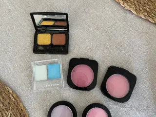 Make-up